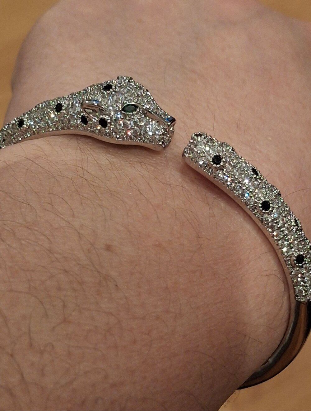 Elegant Silver Diamond Leopard Head Bangle Bracelet - Picture 5 of 6